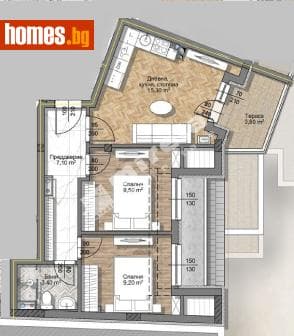 Тристаен, 74m²