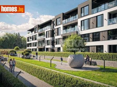 Тристаен, 98m²