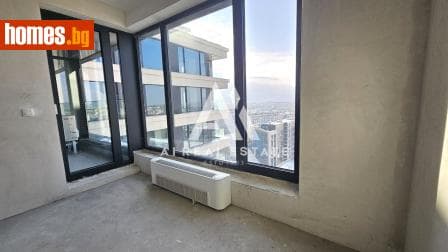 Тристаен, 134m²