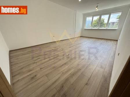 Двустаен, 71m²