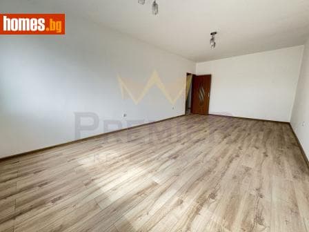 Двустаен, 71m²