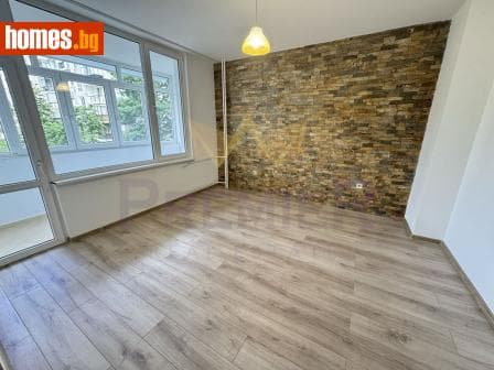 Двустаен, 71m²