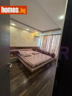 Тристаен, 118m²