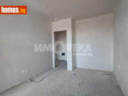Двустаен, 67m²