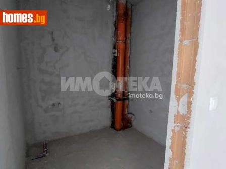 Двустаен, 67m²