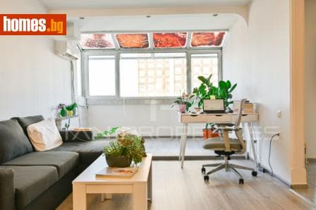 Двустаен, 76m²