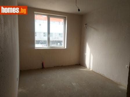 Двустаен, 82m²