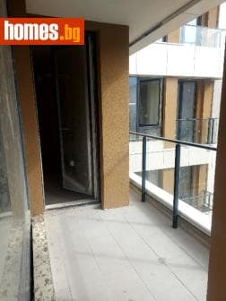 Двустаен, 82m²