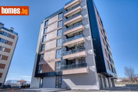 Тристаен, 107m²