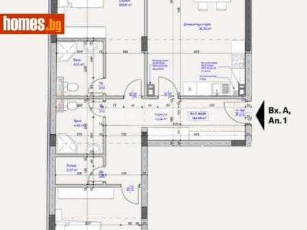 Тристаен, 148m²