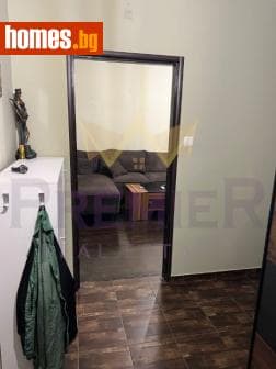 Двустаен, 68m²