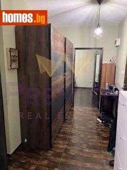 Двустаен, 68m²