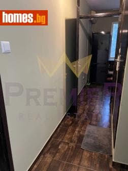 Двустаен, 68m²