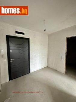 Двустаен, 102m²