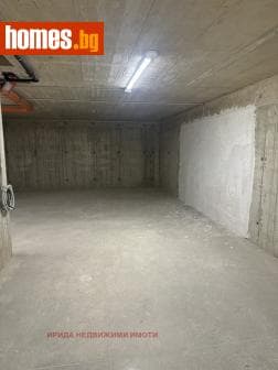 Двустаен, 102m²