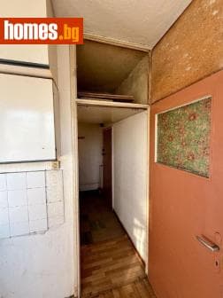 Двустаен, 65m²