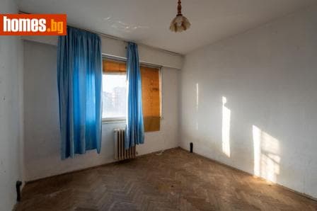 Двустаен, 65m²