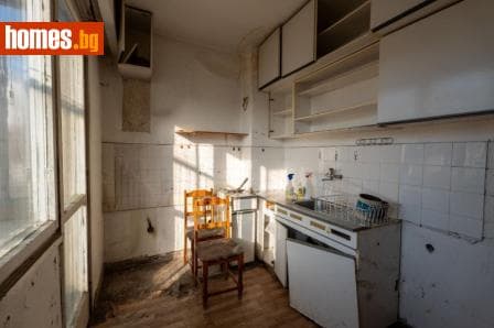 Двустаен, 65m²