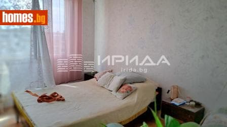 Тристаен, 101m²