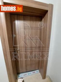 Тристаен, 91m²