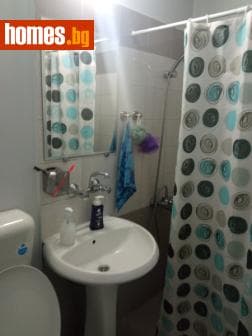 Едностаен, 44m²