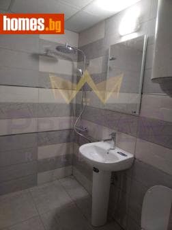Двустаен, 72m²