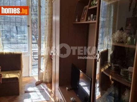 Двустаен, 68m²