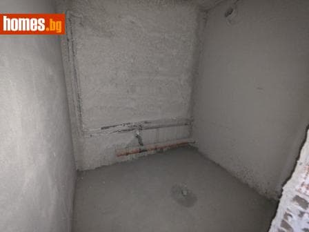 Двустаен, 90m²