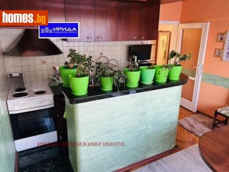 Двустаен, 64m²