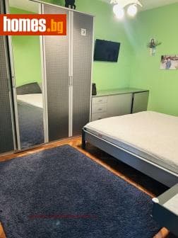 Двустаен, 64m²