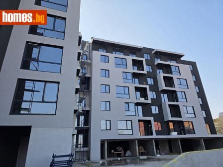 Тристаен, 95m²