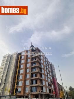 Тристаен, 113m²