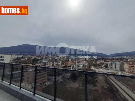 Двустаен, 93m²