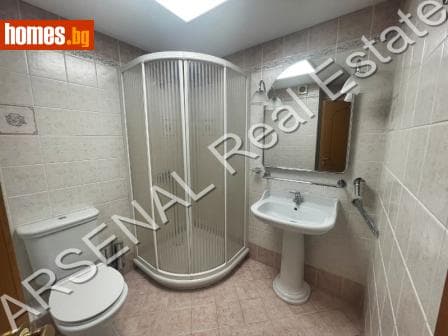 Многостаен, 318m²