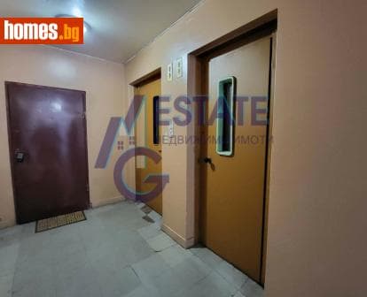 Тристаен, 95m²