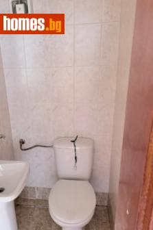 Тристаен, 102m²