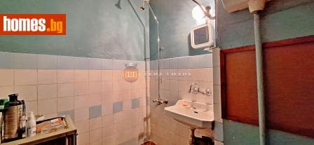 Двустаен, 66m²