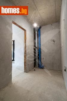 Тристаен, 133m²