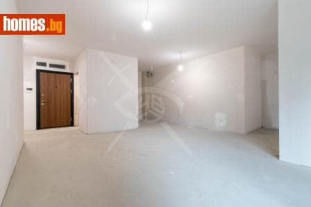 Тристаен, 133m²