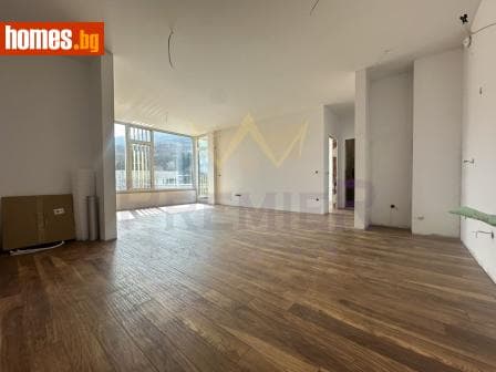 Двустаен, 93m²