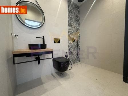 Двустаен, 93m²