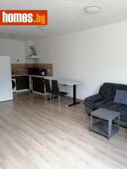Двустаен, 81m²