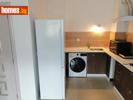Двустаен, 81m²