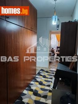 Двустаен, 67m²