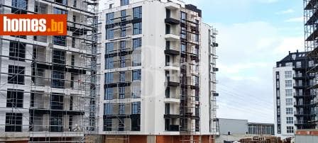 Тристаен, 101m²