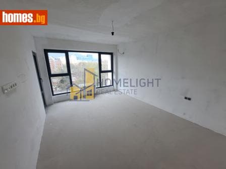 Тристаен, 108m²