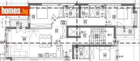 Тристаен, 121m²