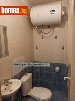 Двустаен, 68m²