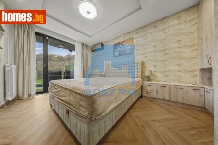 Двустаен, 119m²