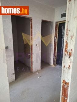 Двустаен, 83m²